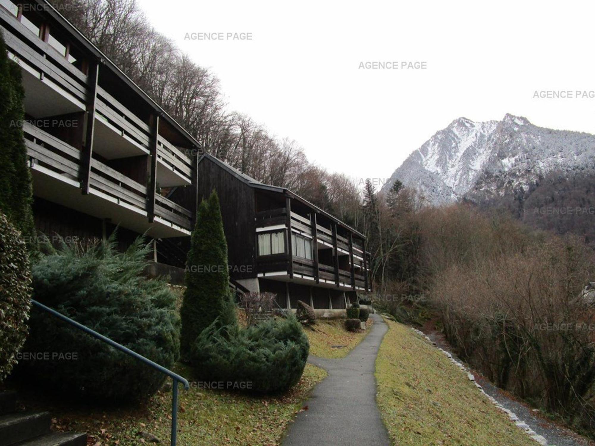 Appartement Cauterets, 2 pièces, 6 personnes - FR-1-234-238 Extérieur photo